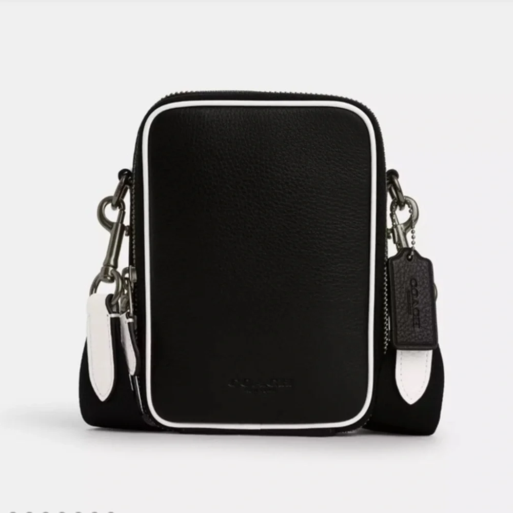NWT COACH Stanton Crossbody Black‎ Unisex Leather